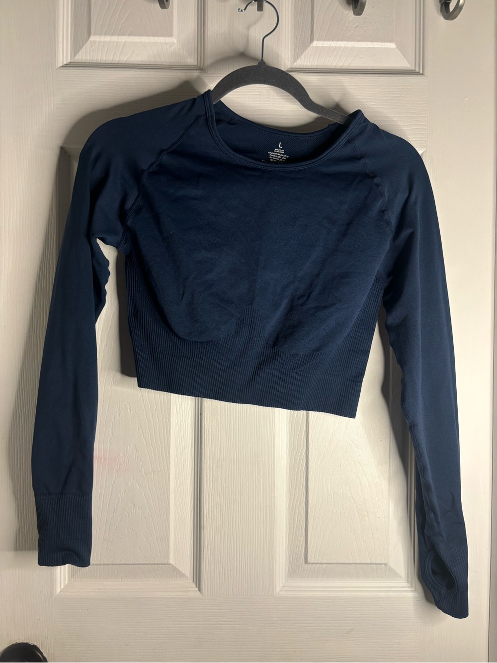 Women's Navy Long-Sleeve Cropped Performance Top